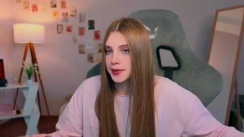 Arya online show from 06/03/26, 01:25