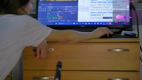 Anna online show from 06/08/26, 07:03