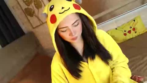 JEN  online show from 09/18/25, 11:01