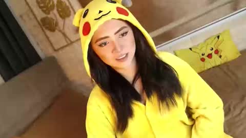 JEN  online show from 10/04/25, 11:41