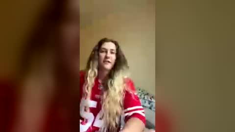 yourdreamcurves online show from 07/16/26, 11:55