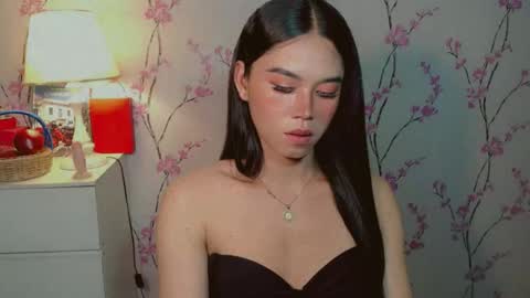 Snapshot of yourdreamgirljane chatting on 10/10/25, 05:45 JANE online show from 10/10/25, 05:45