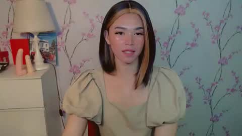 Snapshot of yourdreamgirljane chatting on 10/24/25, 12:56 JANE online show from 10/24/25, 12:56