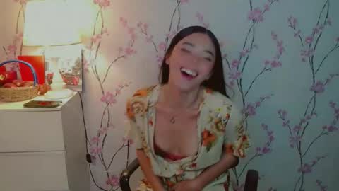Snapshot of yourdreamgirljane chatting on 10/27/25, 01:09 JANE online show from 10/27/25, 01:09
