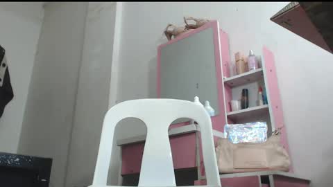 Snapshot of yourdreamisabell chatting on 05/08/26, 01:16 yourdreamisabell online show from 05/08/26, 01:16