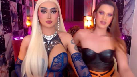 Snapshot of yourdreampinayx chatting on 11/06/25, 08:43 Kath Harper online show from 11/06/25, 08:43