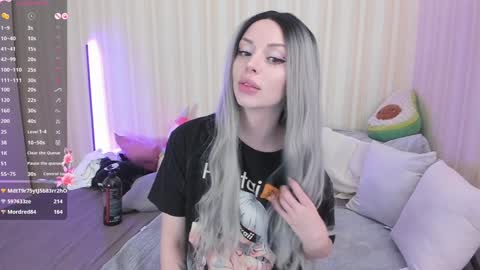 Mary online show from 12/03/24, 09:22