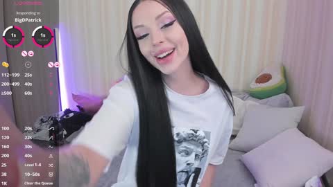 Mary online show from 12/15/24, 10:39