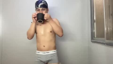 yourfantasyyy_ online show from 02/26/25, 03:10