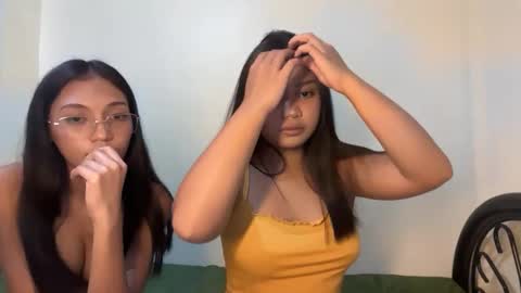 yourfantasyyy_ online show from 05/15/26, 09:00