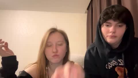 Snapshot of yourfavcoupleeee chatting on 03/04/25, 11:00 Mark and Margo online show from 03/04/25, 11:00