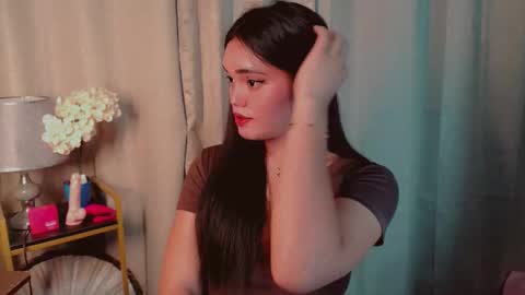 Sweet Ariana online show from 12/17/25, 02:06