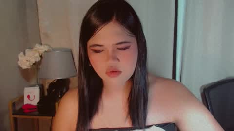 Jessica online show from 10/23/25, 09:52