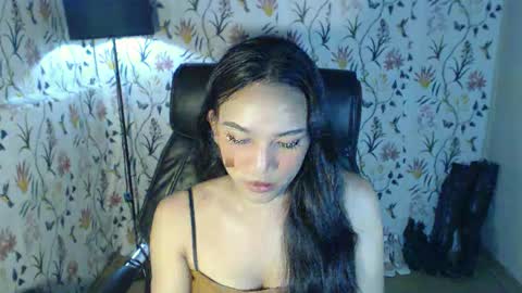 maureen love you online show from 02/01/25, 03:19