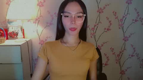 Snapshot of yourfavoratericcie chatting on 09/10/25, 02:55 RICCIE MAE online show from 09/10/25, 02:55