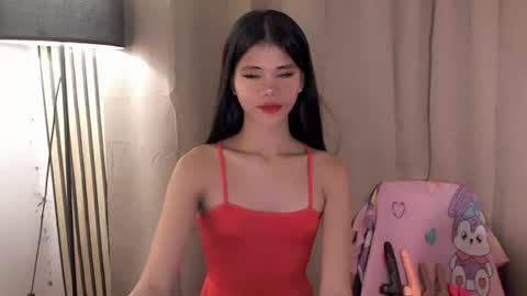 Vivian online show from 06/12/26, 08:41
