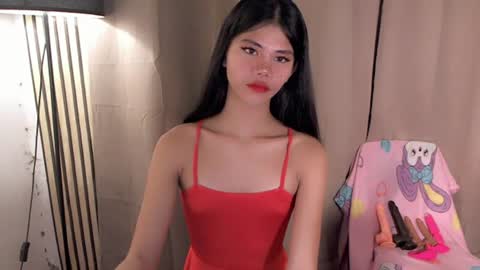 Vivian online show from 06/16/26, 08:44