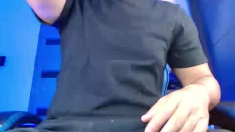 yourfavorite_bigclit online show from 04/27/26, 09:07