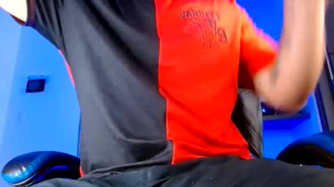 yourfavorite_bigclit online show from 06/09/26, 09:26