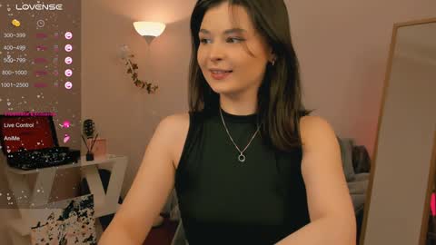 Chloe online show from 12/10/24, 04:24