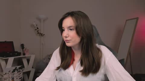 Chloe online show from 01/22/25, 07:56