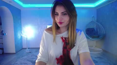 Snapshot of yourgf69 chatting on 01/06/25, 03:29 call meKira online show from 01/06/25, 03:29