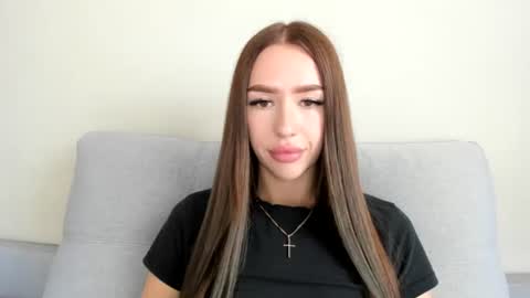 Ariella online show from 06/17/26, 09:56