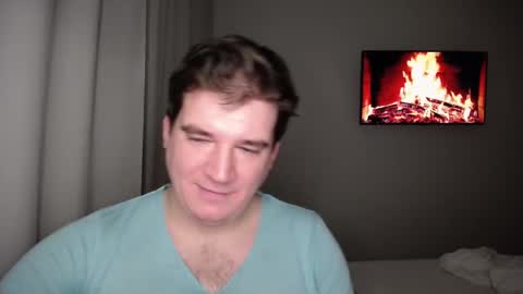 Snapshot of yourhairybuddy chatting on 12/30/24, 12:11 Andrey online show from 12/30/24, 12:11