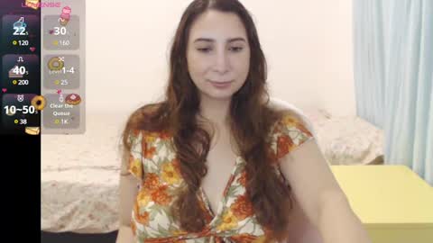 Snapshot of yourhoneypiexx chatting on 02/28/25, 05:15 Honey online show from 02/28/25, 05:15