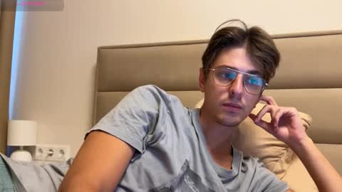 Chris online show from 10/20/25, 06:36