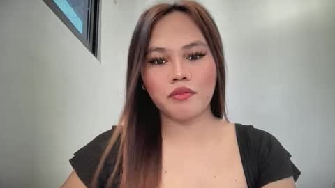 yourhotgirl_lyn online show from 06/09/26, 05:41