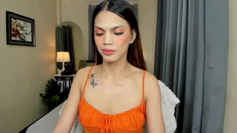 Snapshot of yourhotpatricia69 chatting on 12/17/24, 02:22 patty online show from 12/17/24, 02:22