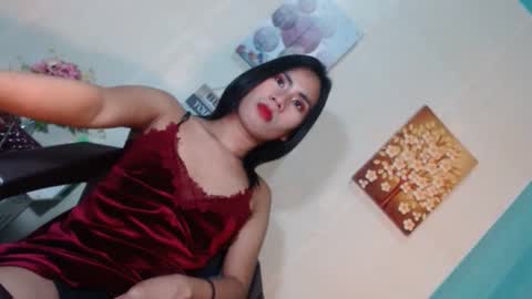 Mauie  online show from 01/20/25, 09:22