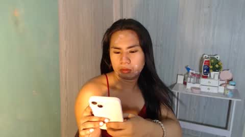 Snapshot of yourhottie_winxxx chatting on 05/10/26, 11:59 Mauie online show from 05/10/26, 11:59