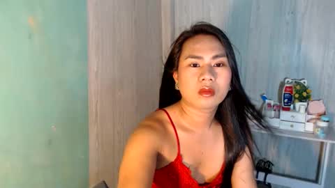Snapshot of yourhottie_winxxx chatting on 06/04/26, 11:33 Mauie online show from 06/04/26, 11:33