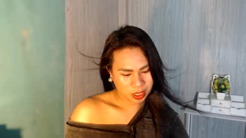 Snapshot of yourhottie_winxxx chatting on 07/19/26, 11:08 Mauie online show from 07/19/26, 11:08