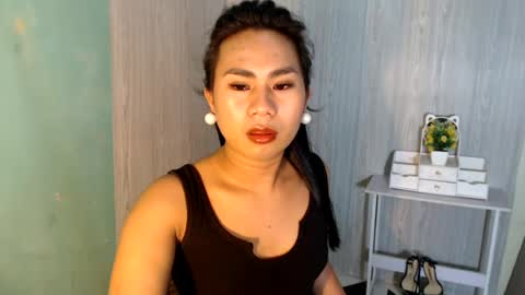 Snapshot of yourhottie_winxxx chatting on 07/23/26, 11:46 Mauie online show from 07/23/26, 11:46