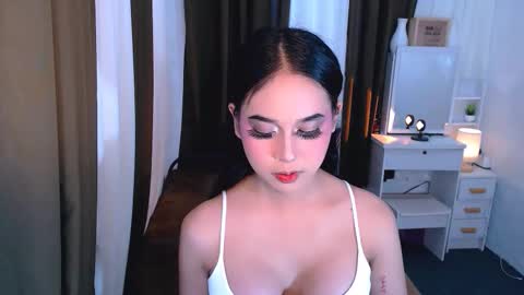 Snapshot of yourhumiliationgirl chatting on 10/09/25, 08:56 yourhumiliationgirl online show from 10/09/25, 08:56