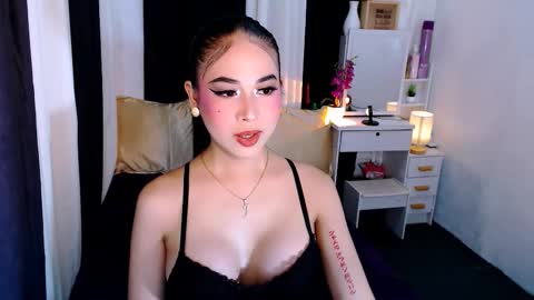 Snapshot of yourhumiliationgirl chatting on 10/27/25, 11:47 yourhumiliationgirl online show from 10/27/25, 11:47