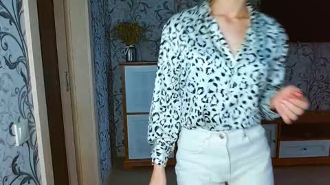 Ksyusha online show from 09/15/25, 06:13