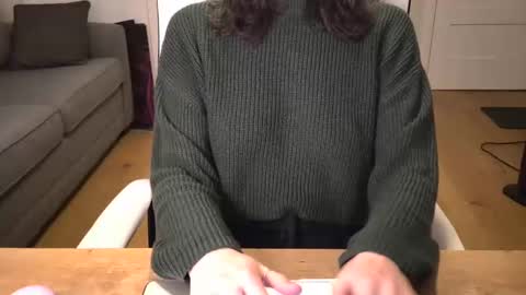 yourlittleslut243908 online show from 12/03/24, 09:34