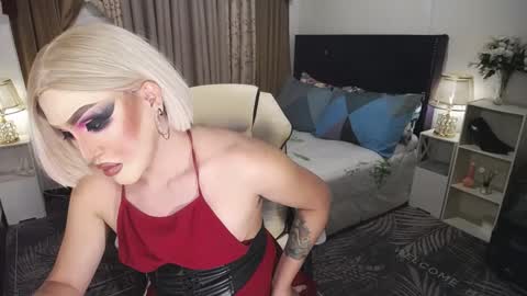 --               online show from 12/12/24, 12:44