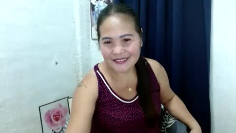 Regine online show from 11/21/25, 07:40