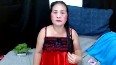 Regine online show from 06/08/26, 02:56