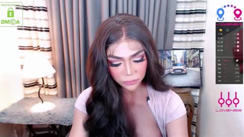 CHARLOTTE online show from 10/05/25, 07:23