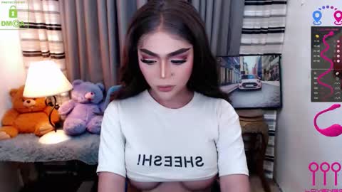 Snapshot of yourloveable chatting on 11/04/25, 04:28 CHARLOTTE online show from 11/04/25, 04:28