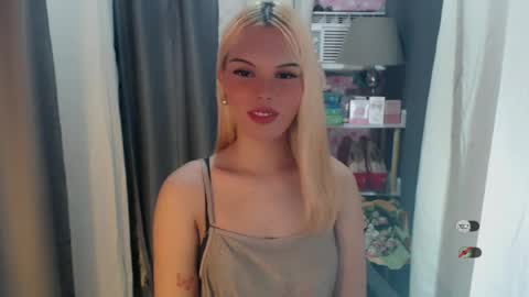KYLIE MORE online show from 06/17/26, 09:34