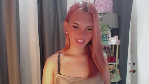 KYLIE MORE online show from 07/28/26, 08:52