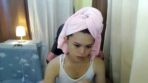 your lovely Dina online show from 12/15/24, 02:08