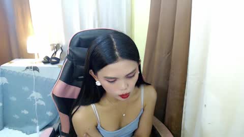 your lovely Dina online show from 02/06/25, 04:10